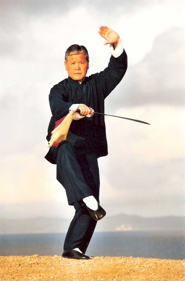 ปรมาจารย์ ต่งจี้อิง (董繼英)